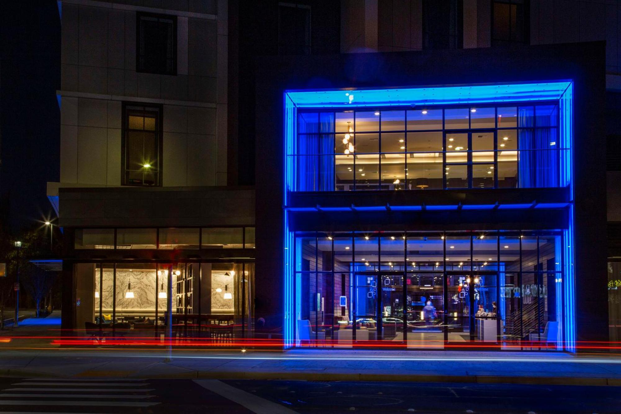 Hilton Garden Inn Redmond Wa Exterior photo