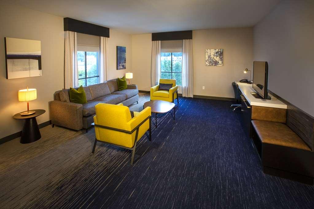 Hilton Garden Inn Redmond Wa Room photo