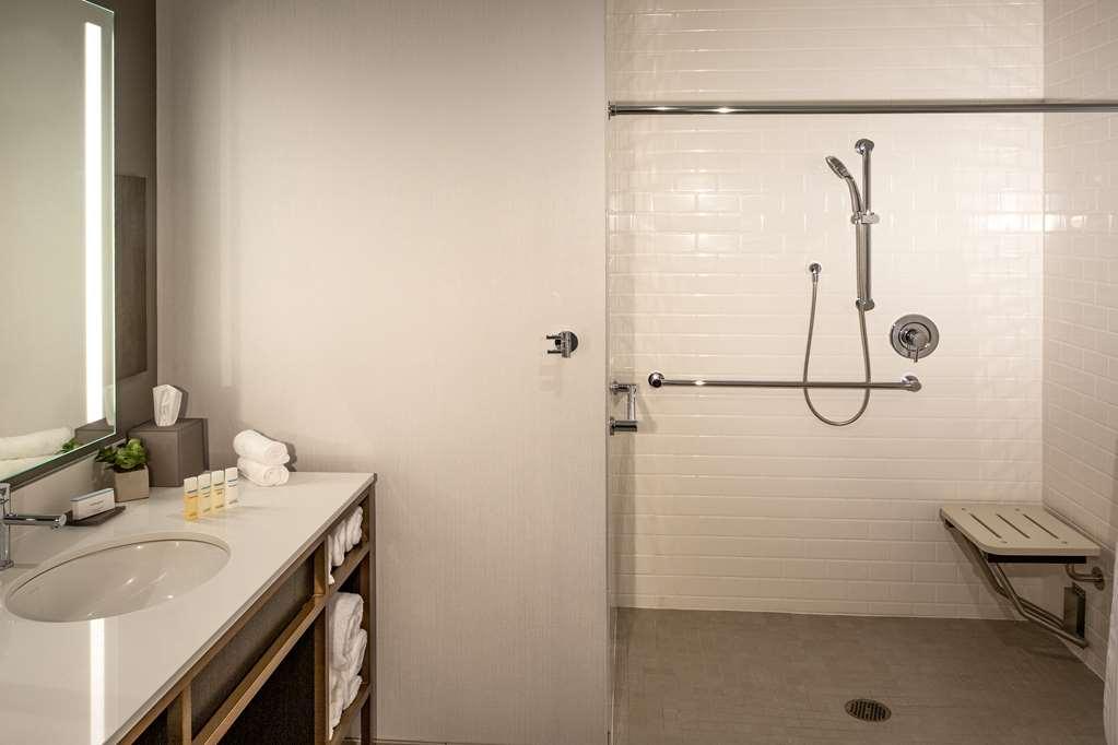 Hilton Garden Inn Redmond Wa Room photo